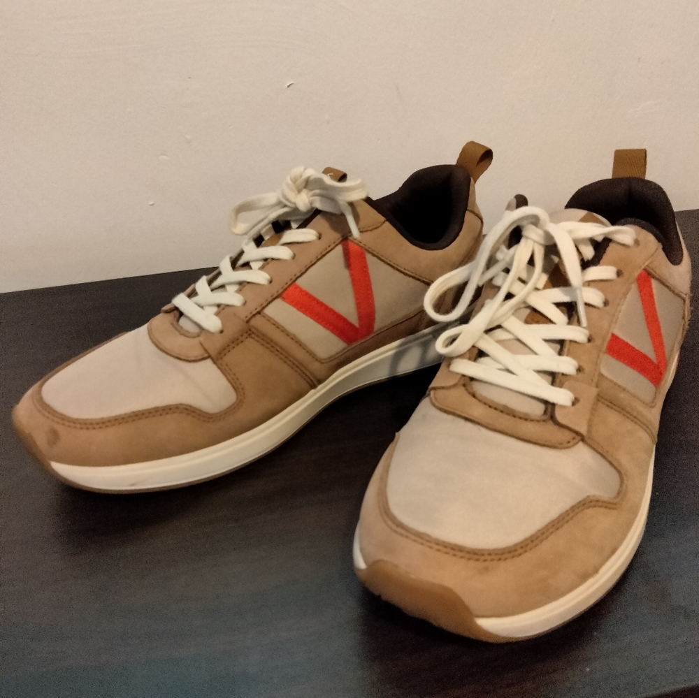 Vionic Rechelle Nylon Nubuck Shoes  Tan Gum Bottom Soles Fashion Sneaker